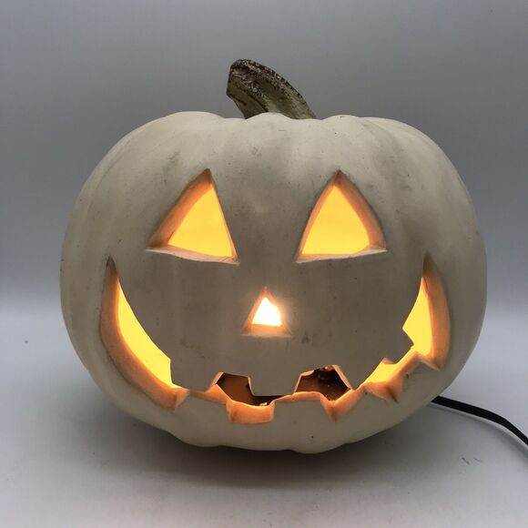 White Jack O Lantern Light Up Plastic Blow Mold 10" Halloween Pumpkin Decor - Picture 1 of 14